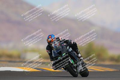 media/Sep-11-2022-SoCal Trackdays (Sun) [[81b7e951af]]/Turn 14 (1130am)/